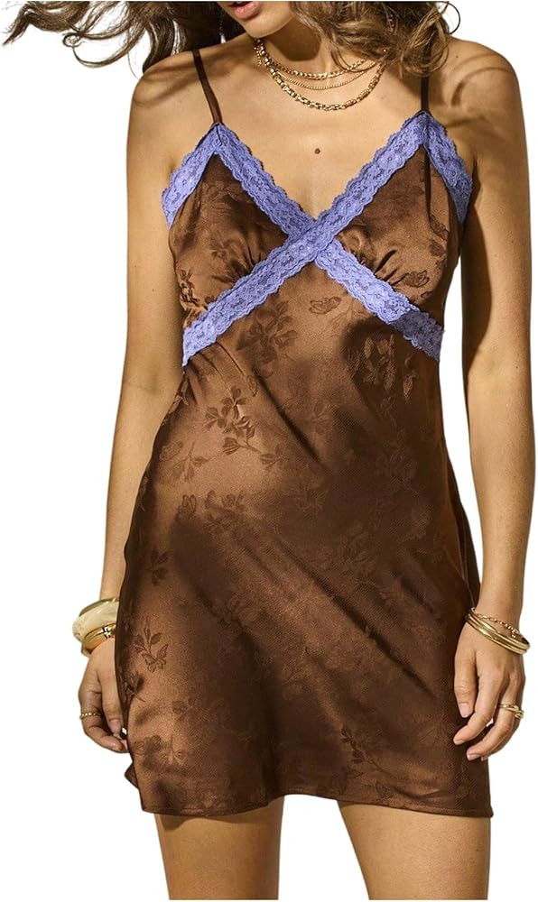 WDIRARA Women's Floral Satin Cami Dress Vintage V Neck Lace Trim Mini Dresses | Amazon (US)