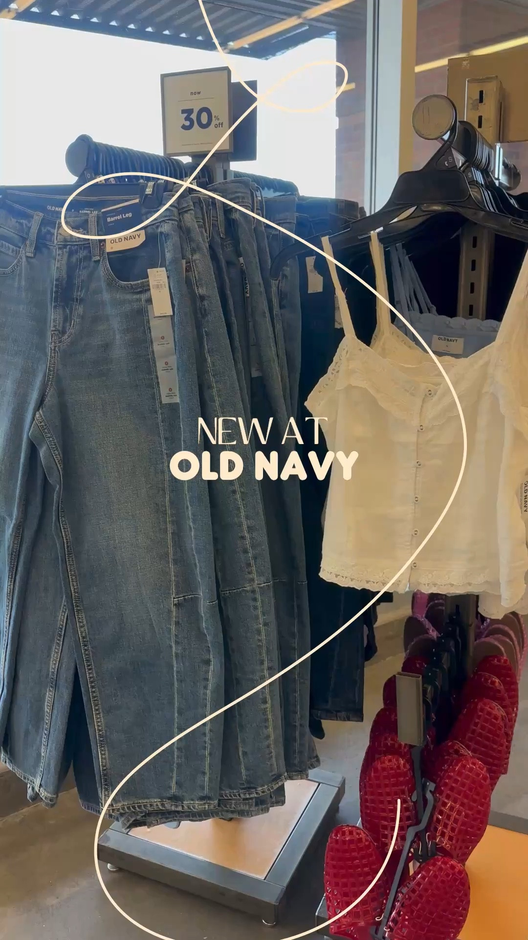 Barrel Jeans & a tank top>

#OldNavy #barreljeans #denim #spring2026

#LTKSaleAlert #LTKootd #LTKTravel