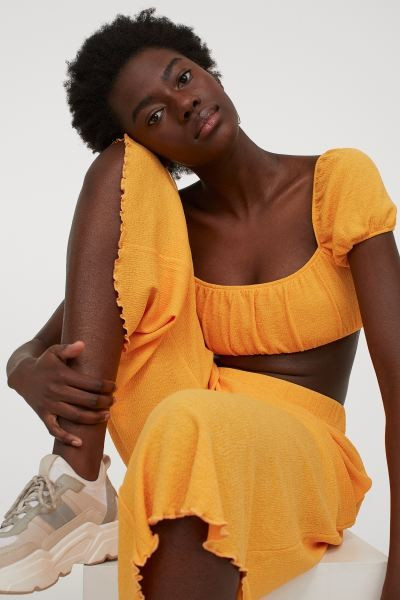 Off-the-shoulder Crop Top | H&M (US + CA)