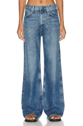 Citizens of Humanity Paloma Baggy Jeans in Denim-Medium | FWRD 