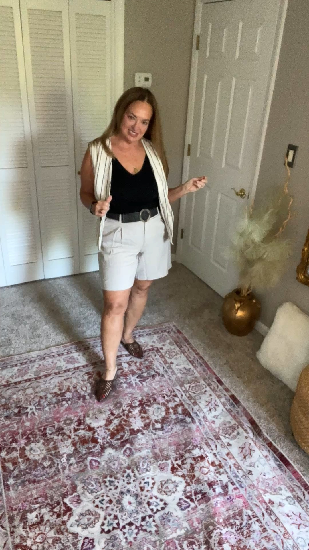 Beautiful taupe linen trouser shorts and striped vest. Check out the caged mules.
Summer work horse staples that are classic and elevated.

#LTKgrwm #LTKootd #LTKWorkwear
