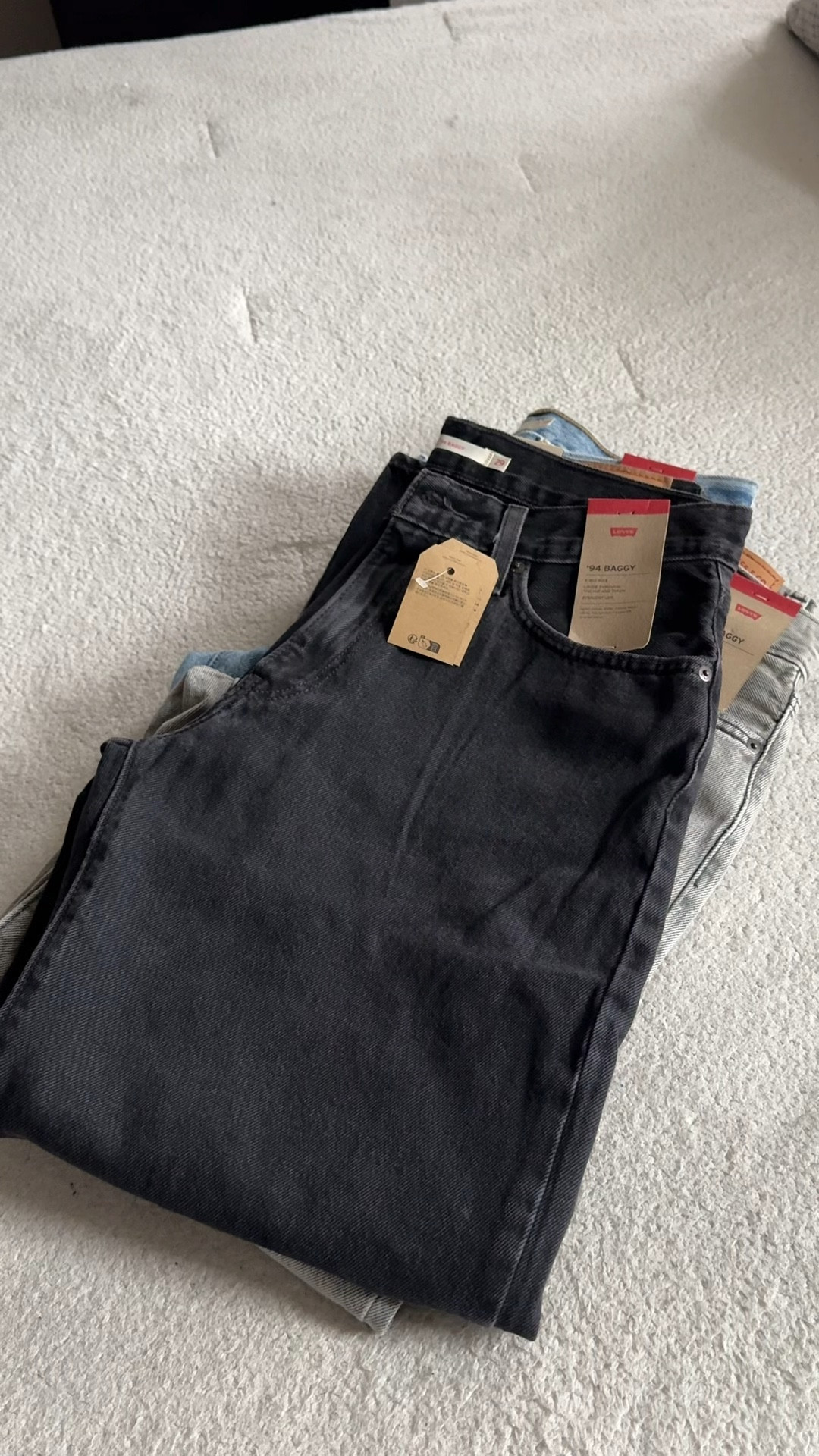 LEVIS EVERYDAY JEAN 

#LTKSaleAlert #LTKGiftGuide #LTKFindsUnder50