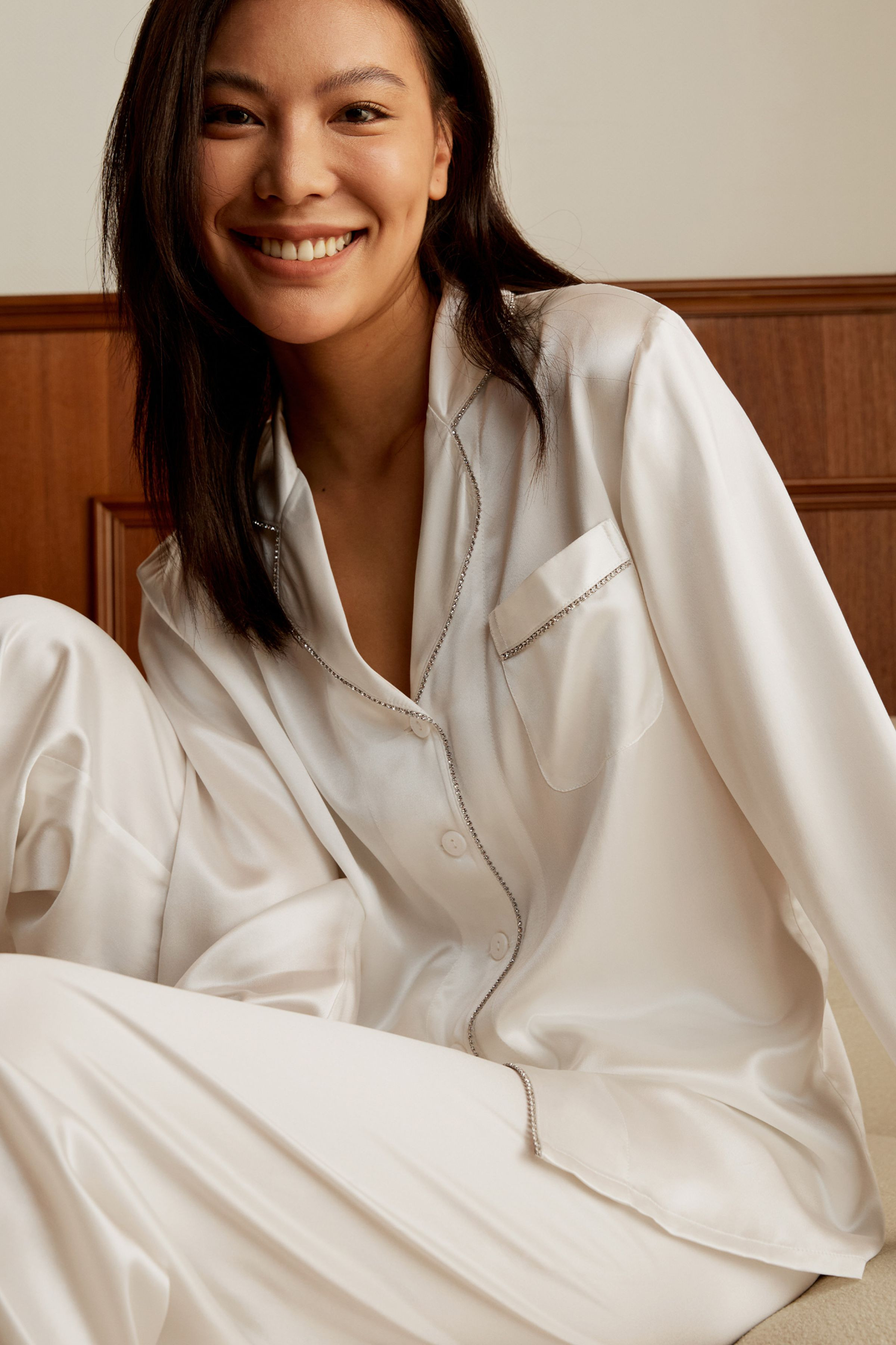 Rhinestone Trimmed Silk Women Pajamas Set | LilySilk