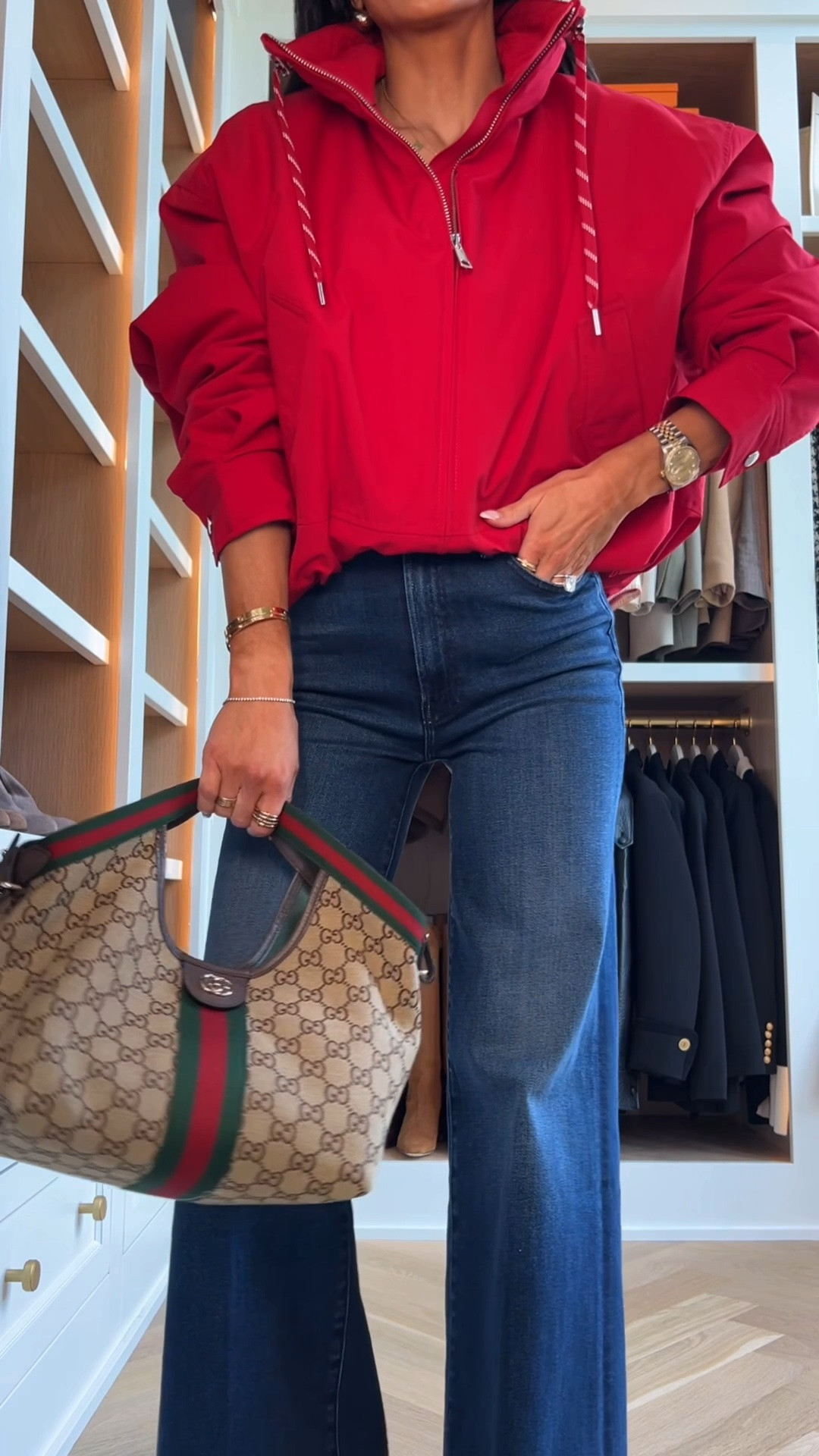 Zara red jacket back in stock
Zara fall outfits
