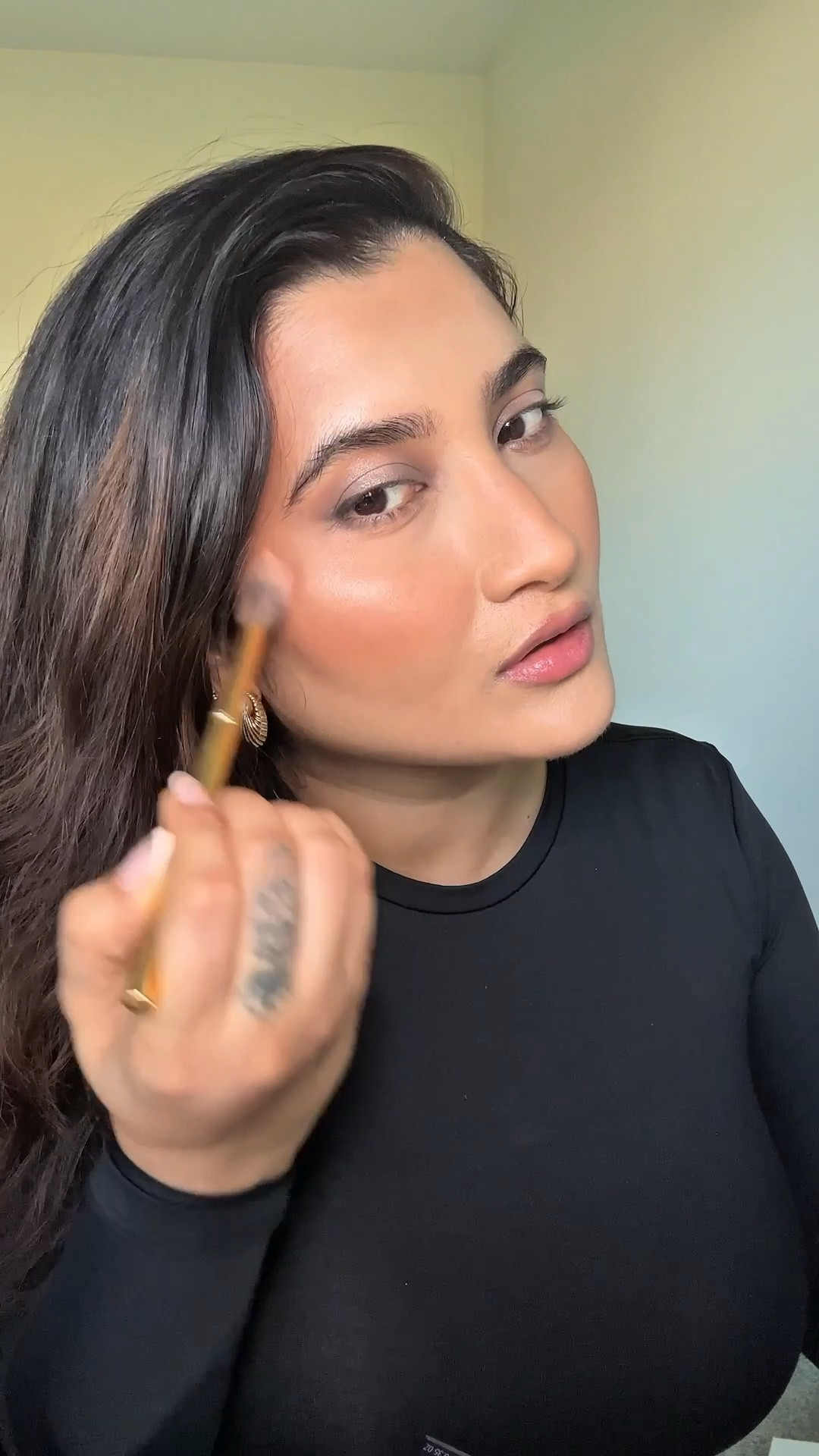 Sephora haul and try on, eyeshadow palette, blush, highlighter and cream eyeshadow 🤍🖤

#LTKBeauty #LTKStyleTip