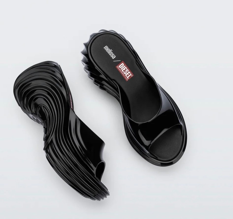 Melissa X Diesel Quantum Jelly Platform Sandals

#LTKdayinmylife #LTKgrwm