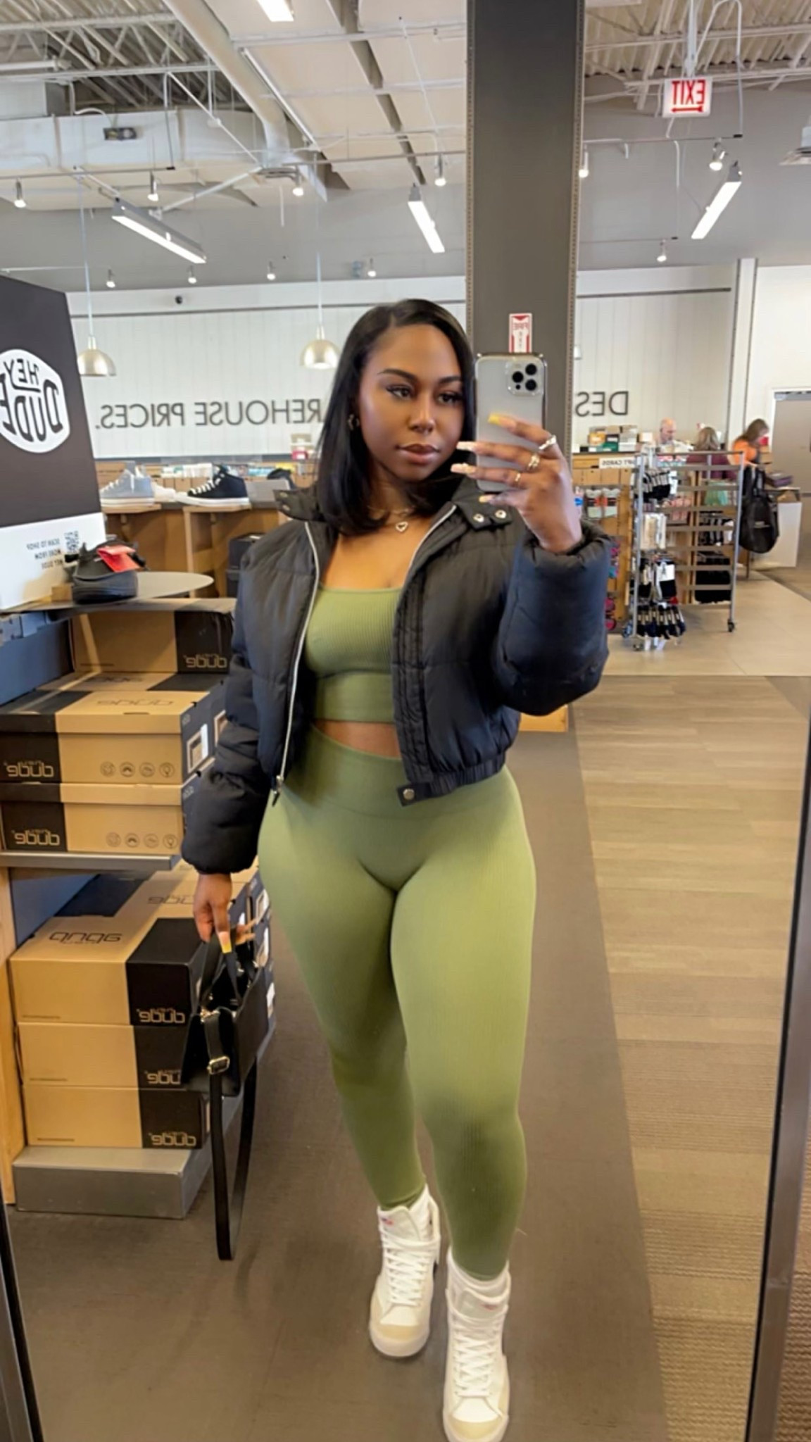 Effortless and comfy ✨ This seamless set is perfect for errands, the airport, or a quick lunch—because looking cute should always be this easy! 💚 


Army Green Set, Seamless Legging Set, Athleisure Outfit, Comfy Chic, Matching Workout Set, Travel Outfit, Errand Outfit, Airport Style, Casual Activewear, Lounge Set, Everyday Fashion, Effortless Style, On-the-Go Look, Sporty Chic, Trendy Activewear, Minimalist Athleisure, Street Style, Fashion Meets Comfort, Wardrobe Essential, LTK Activewear