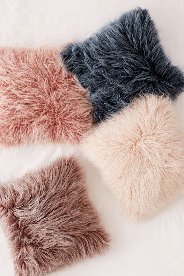 Marisa Tipped Faux Fur Pillow | Urban Outfitters (US and RoW)