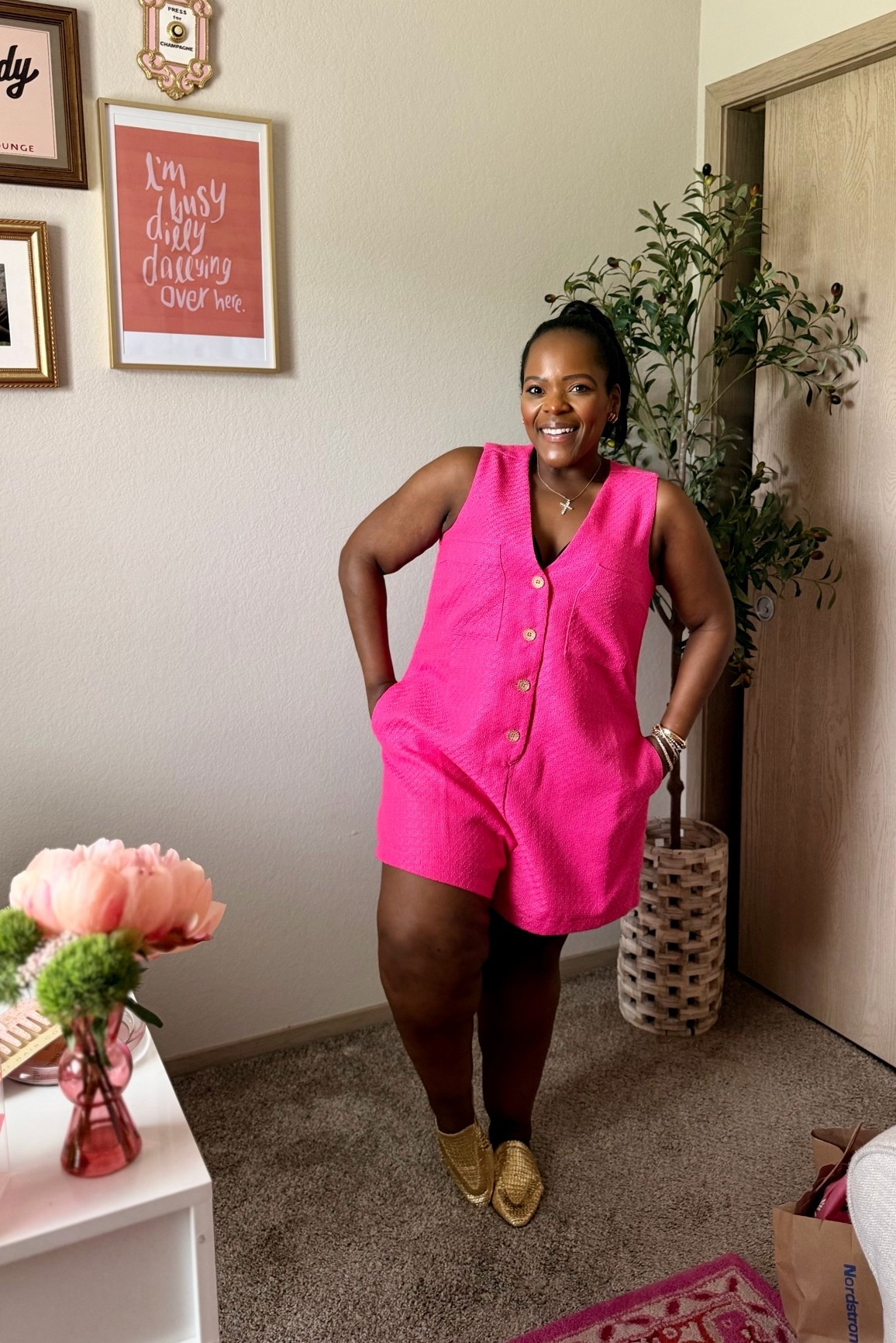 How adorable is this hot pink tweed romper from @Tuckernuck 😍💖

#LTKdayinmylife #LTKgrwm #LTKootd