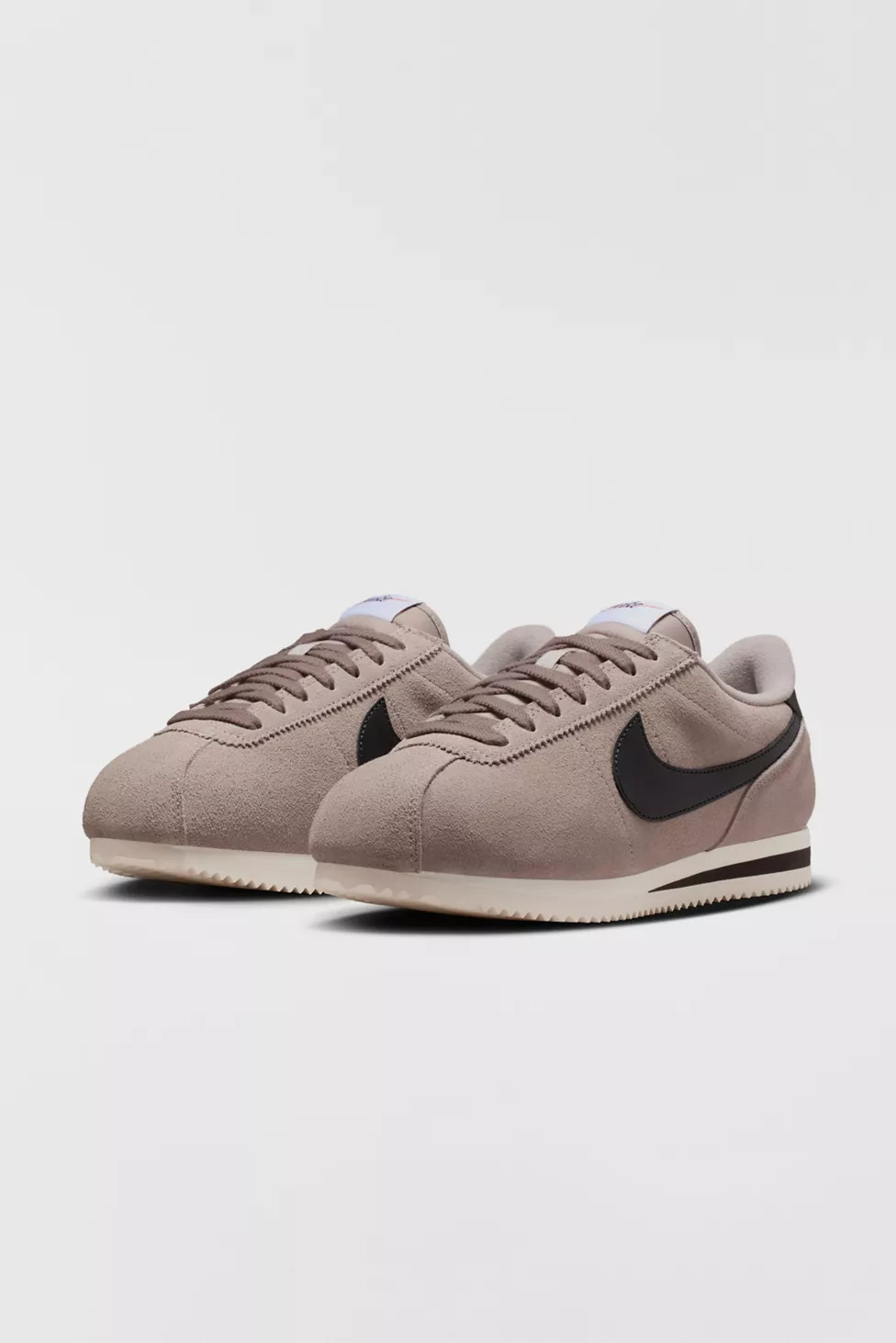 Nike Women's Cortez Sneaker | Urban Outfitters (US and RoW)