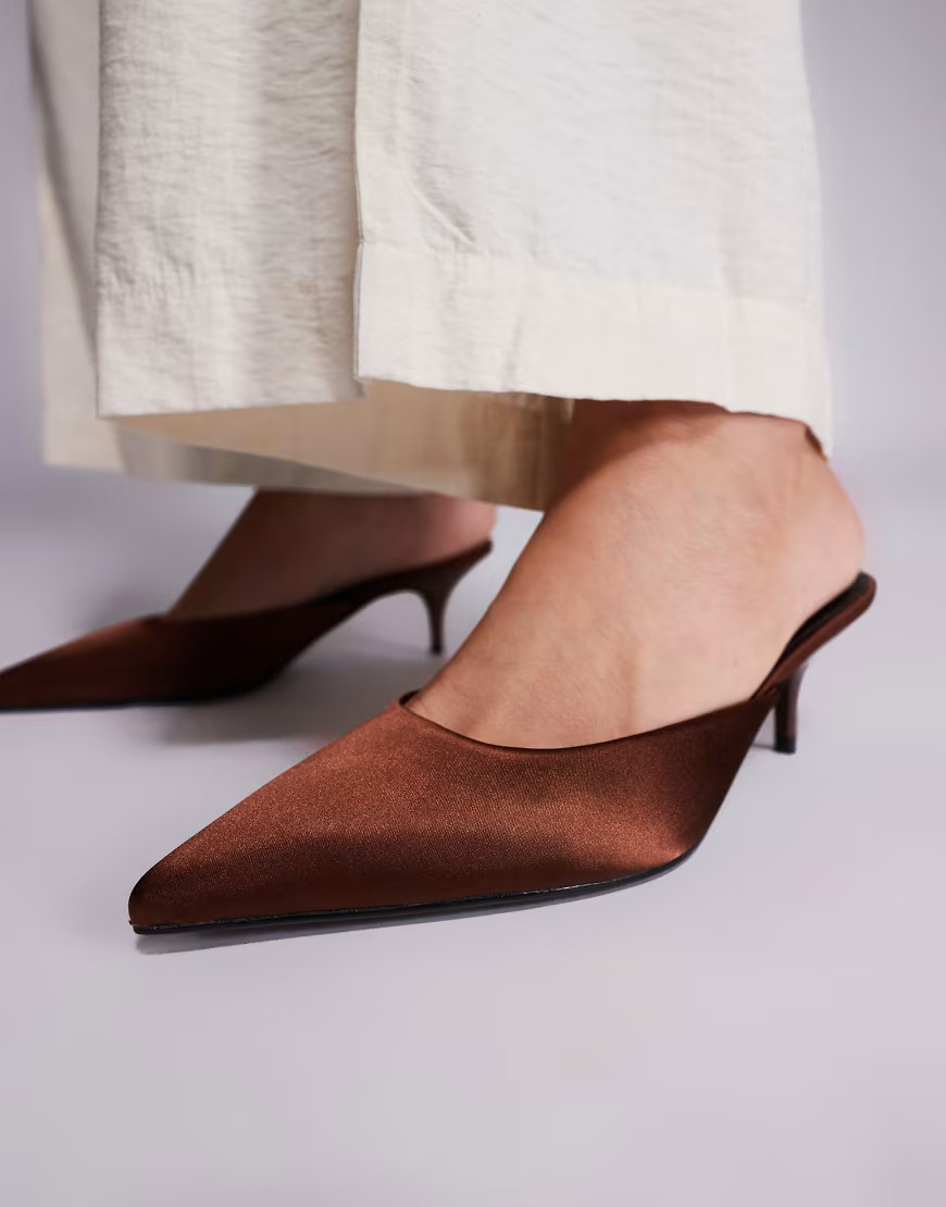 Simmi London Carson kitten heel mules in chocolate satin-Brown | ASOS (Global)