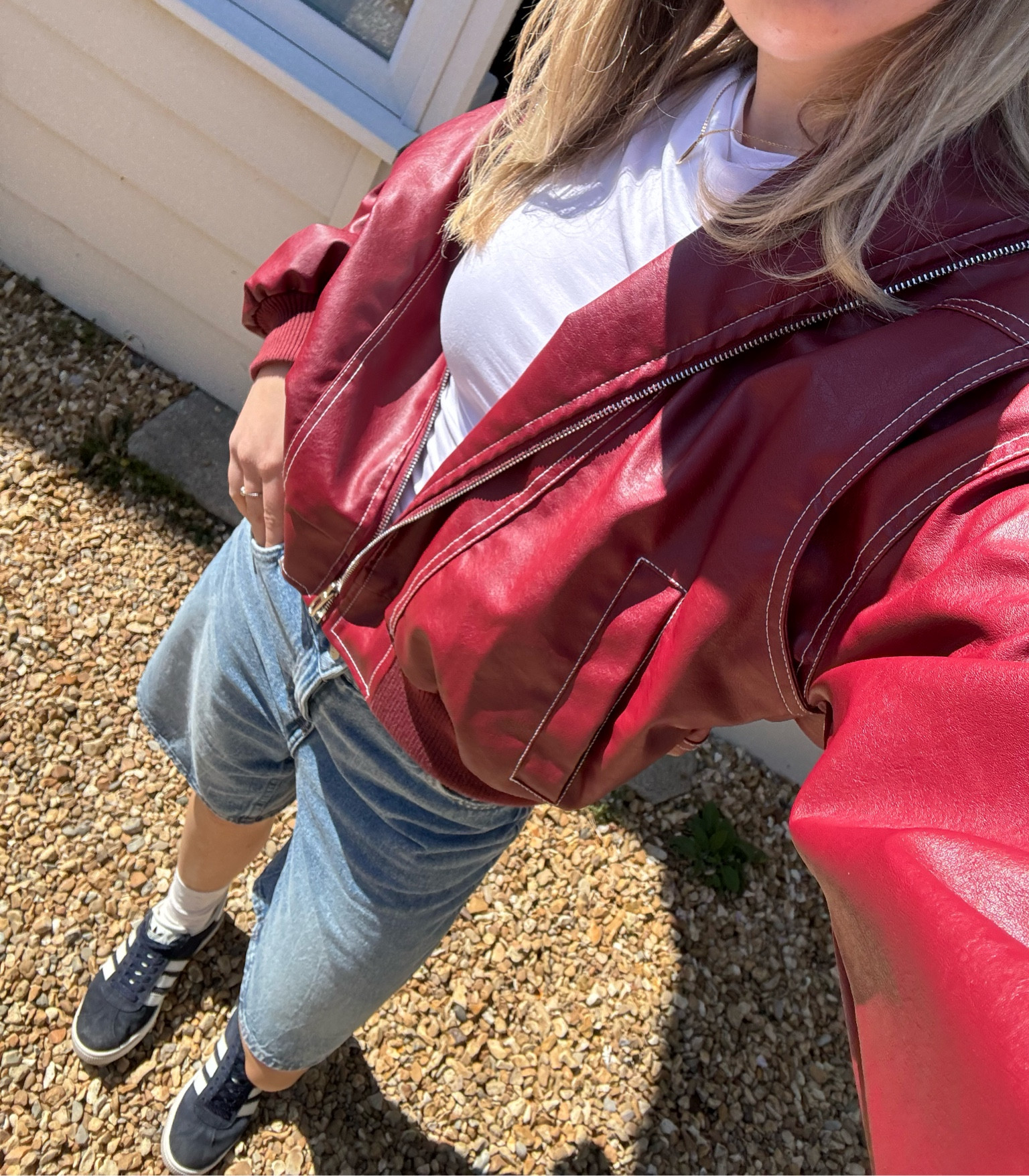 Viral red bomber jacket 