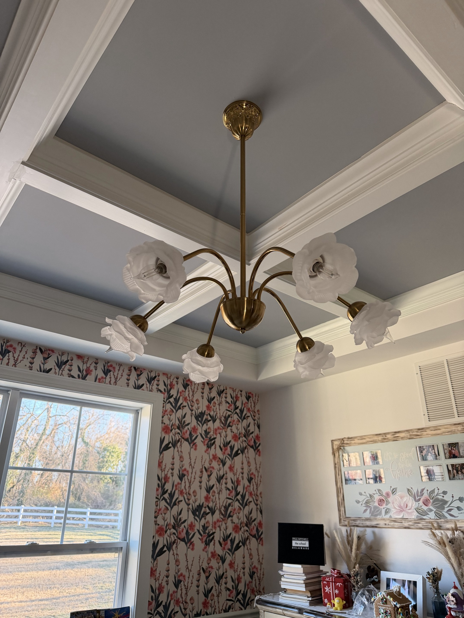 Love my house of Hamptons chandelier!  Wasn’t to hard to put up either!


#LTKSaleAlert #LTKHome #LTKSpringSale