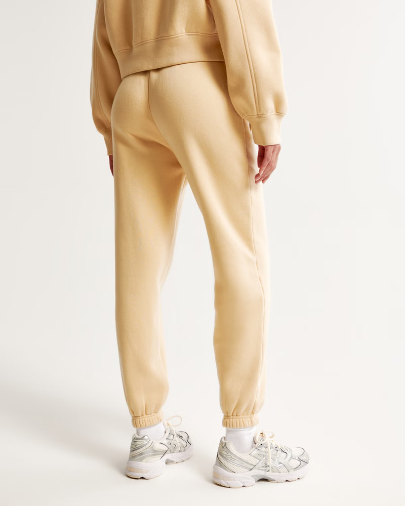 Essential Sunday Sweatpant | Abercrombie & Fitch (US)