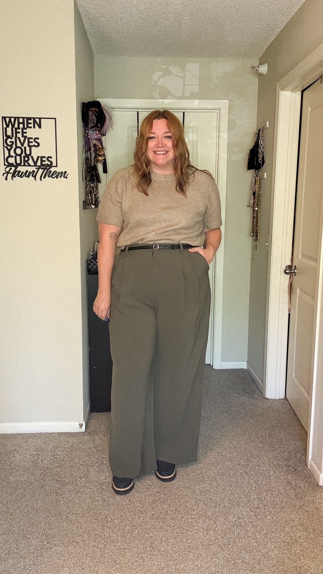 Work style for tall women.
5’10” pear shaped US 16/18 top and 18/20 bottom.

Wearing:
XXL Top
20L pants


#LTKMidsize #LTKTall #LTKPlusSize