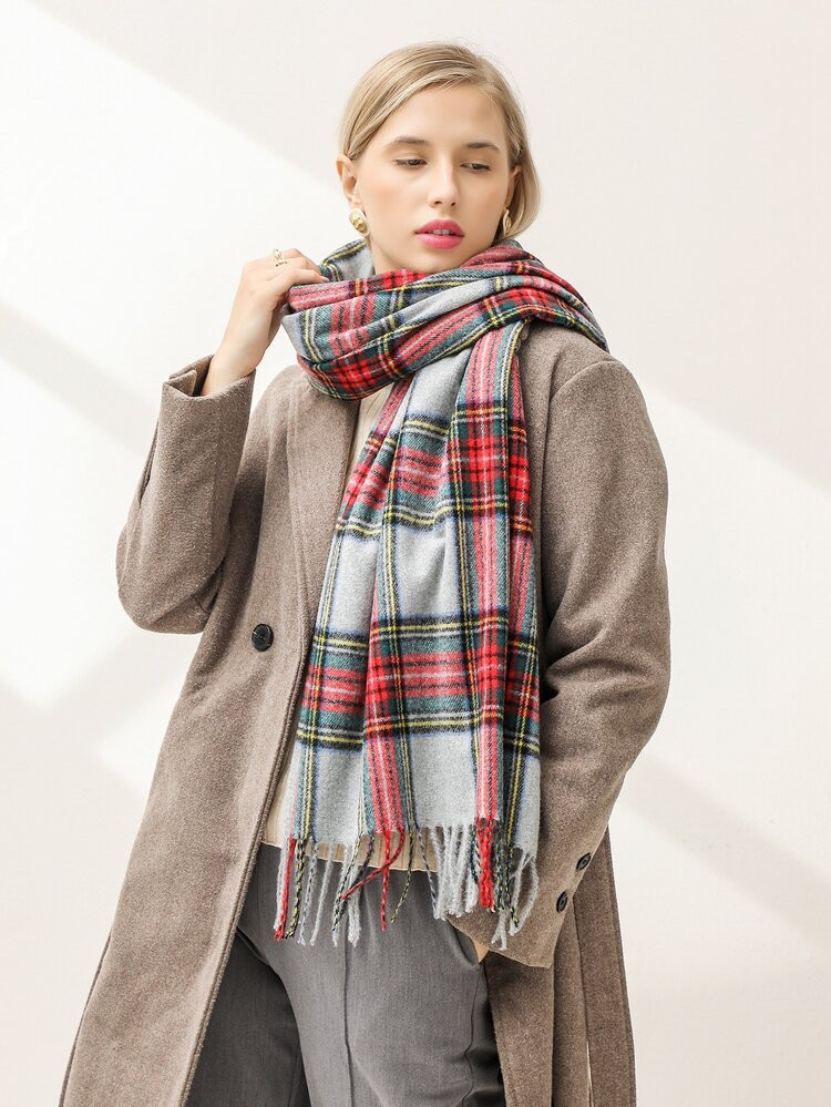 Plaid Fringe Hem Scarf | SHEIN