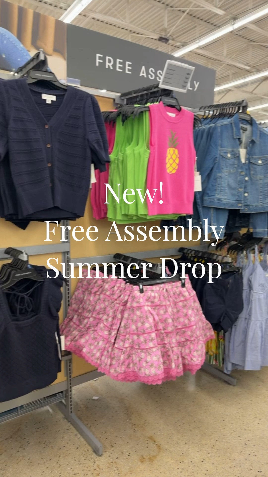 New at Walmart, this summer drop is full of color and fun prints - it’s giving Lily Pulitzer, JCrew, Farm Rio and Anthro vibes and I’m here for it! #walmartfashion summer vacation party dress wedding guest hill house seersucker pineapples flamingoes