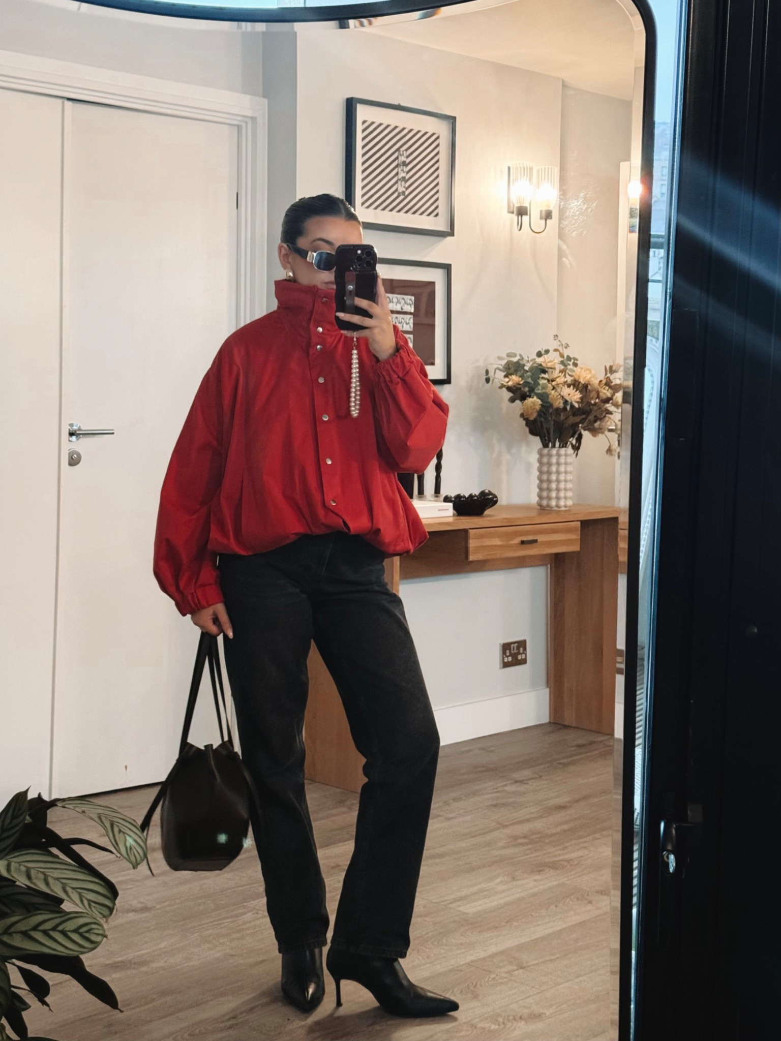 Meetings OOTD ♥️💻

#LTKjeans #LTKeurope #LTKworkwear