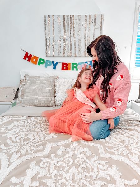 Celebrated my best little girl’s 5th birthday yesterday 💕 Right before bedtime, she gave me a big hug and said “Thank you for this magical day” 😭❤️ Head to my stories for some bday highlights and cute baby pics through the years! 



#LTKfamily #LTKHoliday #LTKkids
