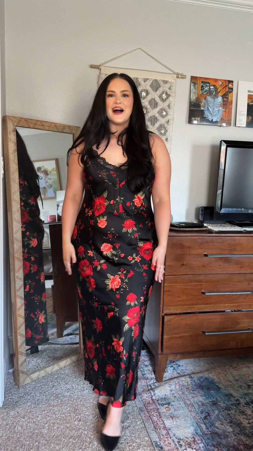 GORGEOUSSSS super soft slip dress, can’t believe this is from old navy! Wearing XL

#LTKMidsize #LTKStyleTip #LTKFindsUnder50