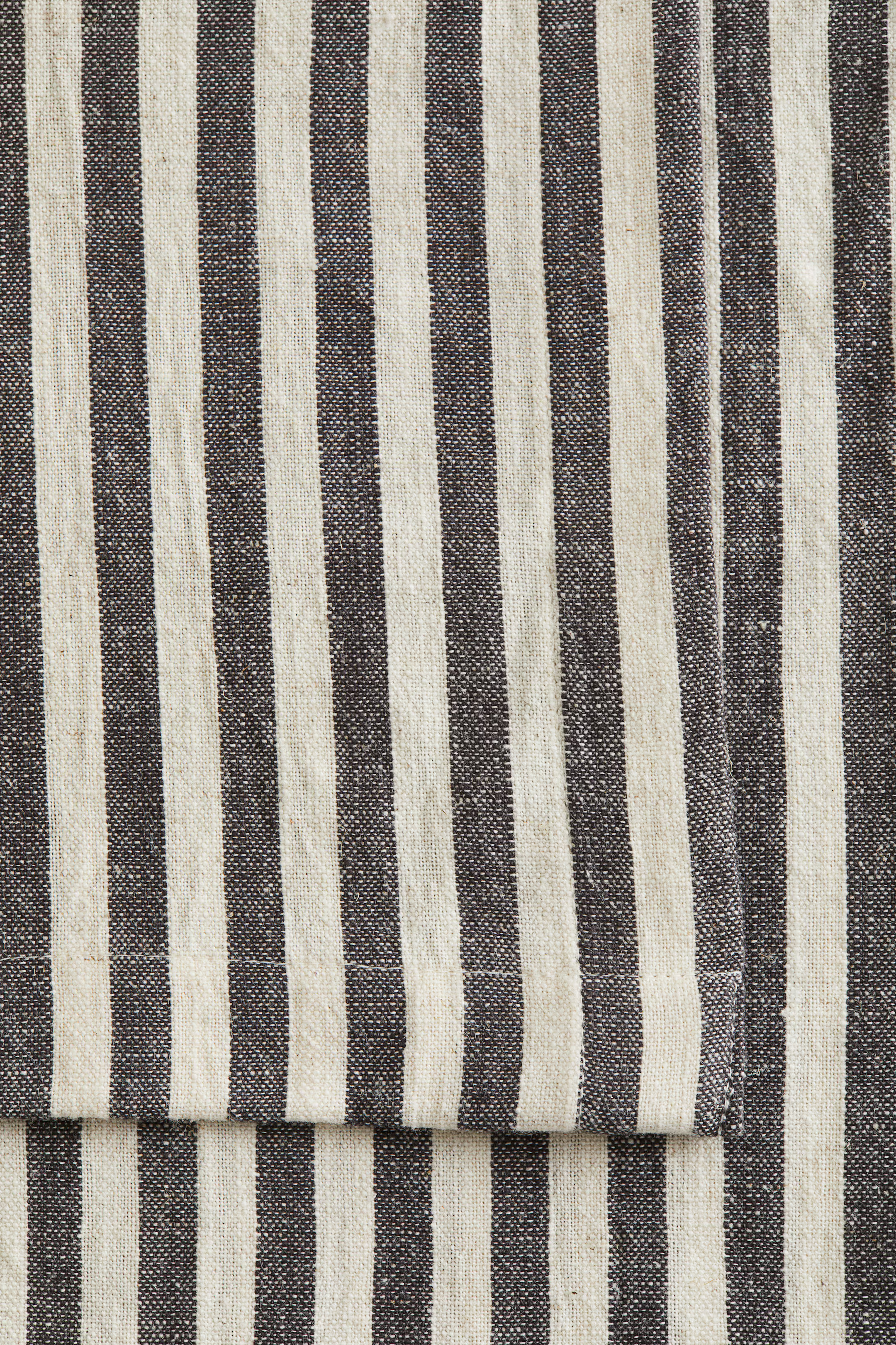 Cotton-Blend Tablecloth | H&M (US + CA)