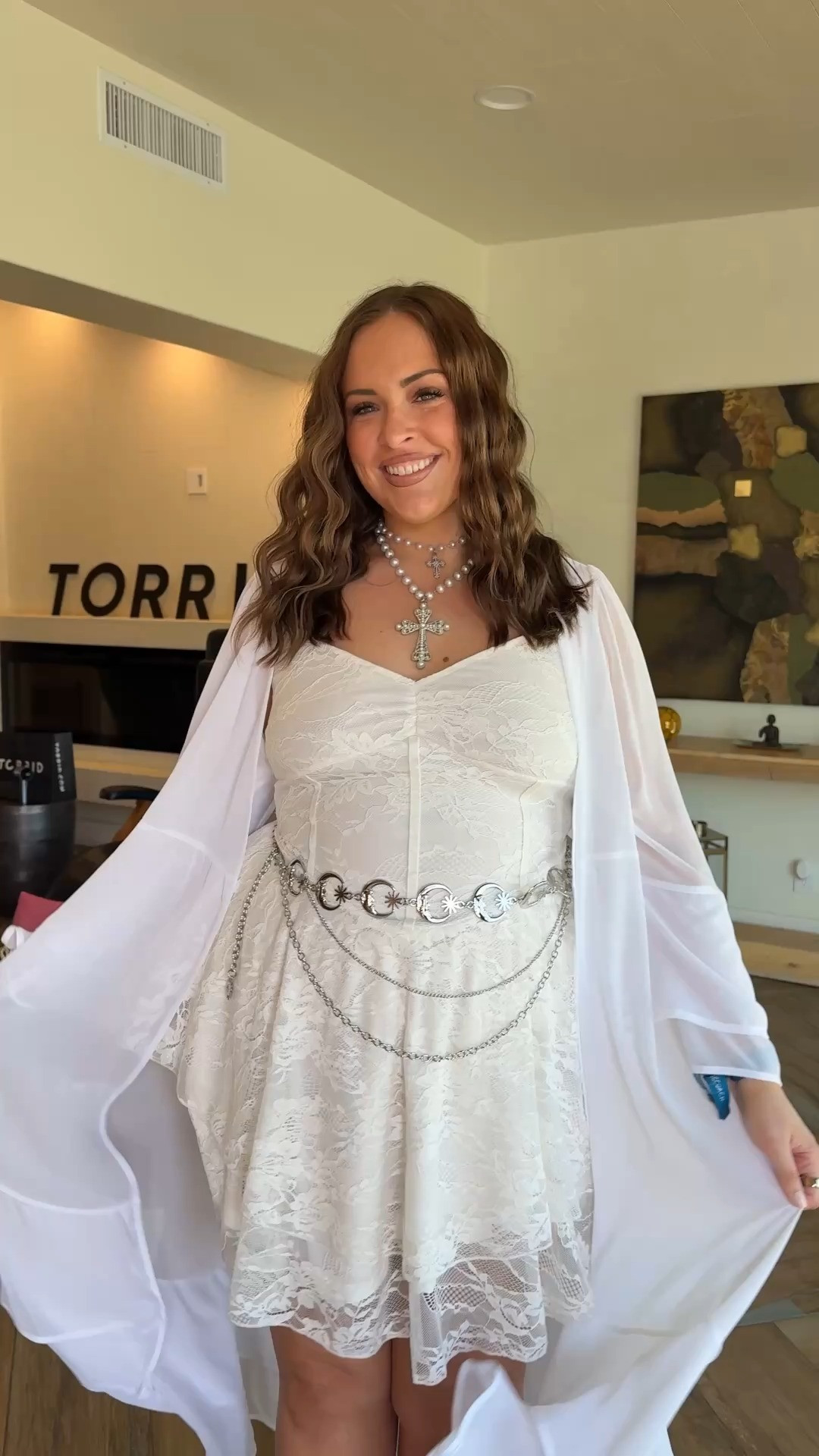 Tori is a size 0 in everything and Chloe is a size 1 in everything! 

 #LTKFestival #LTKootd #LTKMidsize