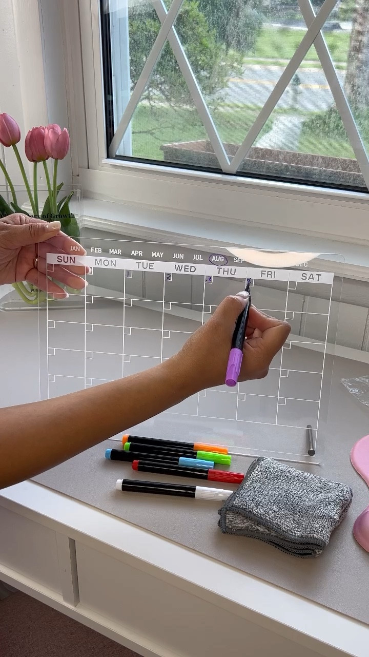 Gift guide, office must have, work from home

#LTKVideo #LTKGiftGuide #LTKhome