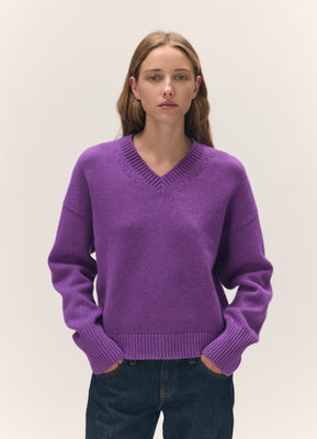 Sora Slouch V-Neck in Vivid Purple | & Daughter (Global)