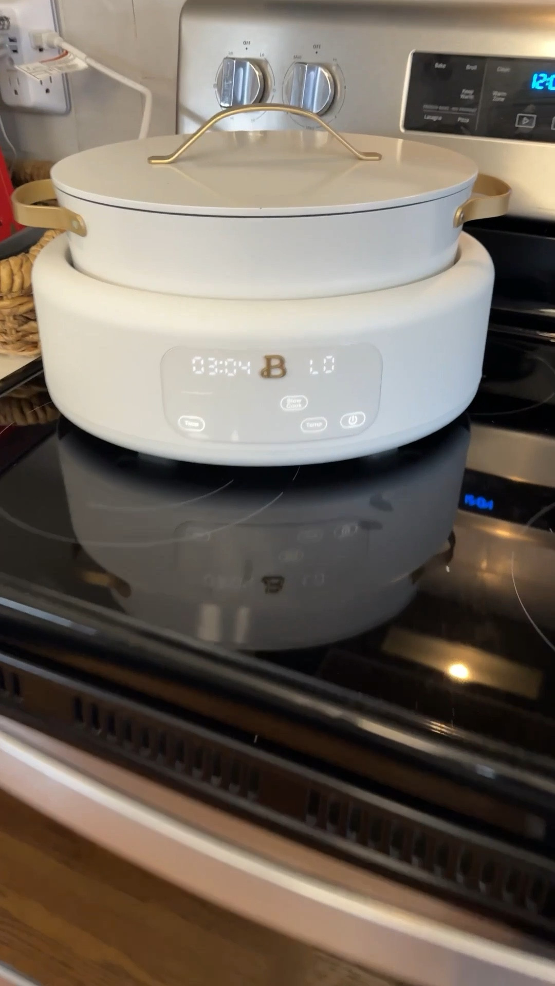 My multicooker can do so many things all in one small appliance…

Sear/sauté, slow cook, braise, simmer, steam, rice, warm all in one! 

Several color options 

#LTKFindsUnder100 #LTKfoodie #LTKHome