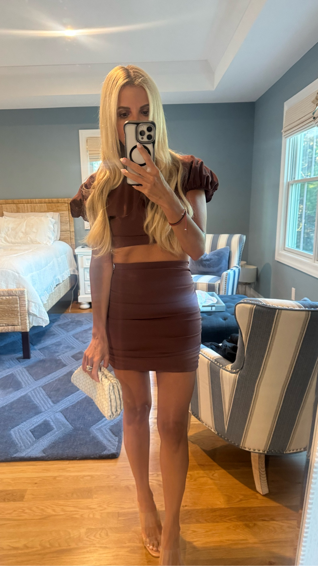 A brown moment 🤎 
Wearing an xs in both top and skirt 


#LTKStyleTip #LTKFindsUnder50 #LTKSeasonal
