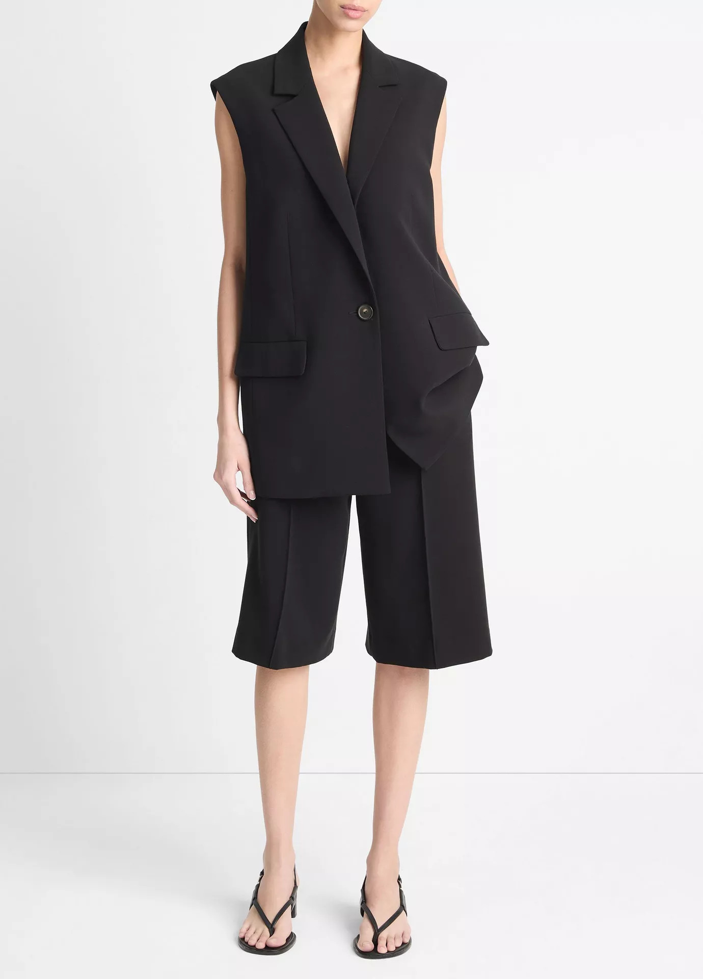 Color: 
            
                
                    
                        black
        ... | Vince LLC