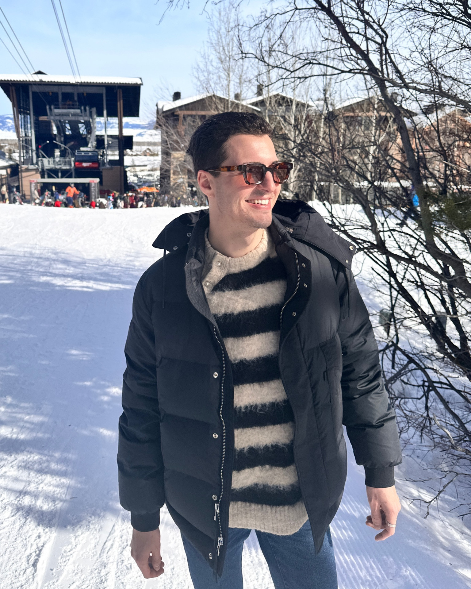 Men’s black puffer coat on sale - now 60% off! Available in black and olive green 

#LTKsalealert #LTKmens #LTKSeasonal