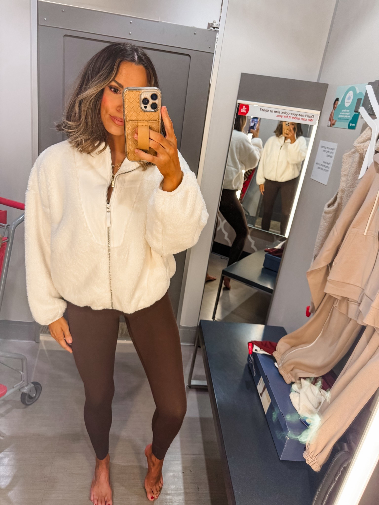 Pullover size large 

#LTKOver40 #LTKFindsUnder50