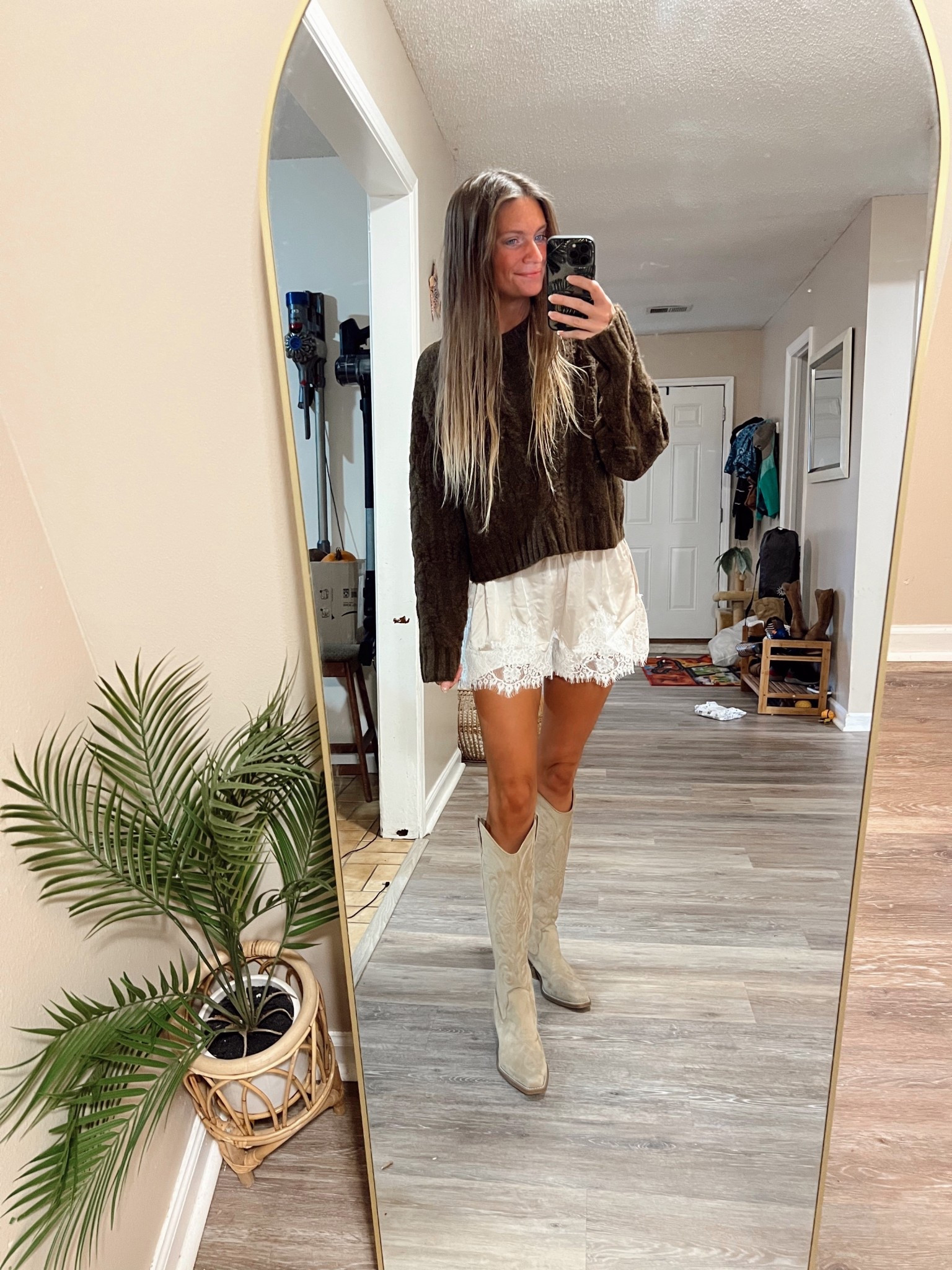 Thanksgiving outfit with the best fall boots

#LTKHoliday #LTKShoeCrush #LTKootd