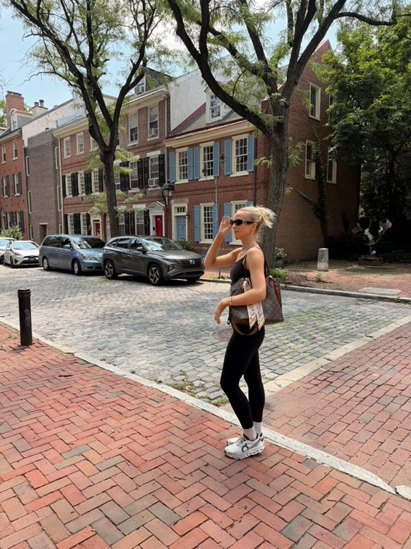 Off-duty style but make it chic.✨ This is the kind of elevated casual outfit I keep reaching for lately: simple, flattering, and so easy to repeat!

elevated casual
sporty chic
summer style
matching set
activewear outfit
neutral accessories
womens sneakers
sunglasses 

 #LTKgrwm #LTKootd #LTKActive