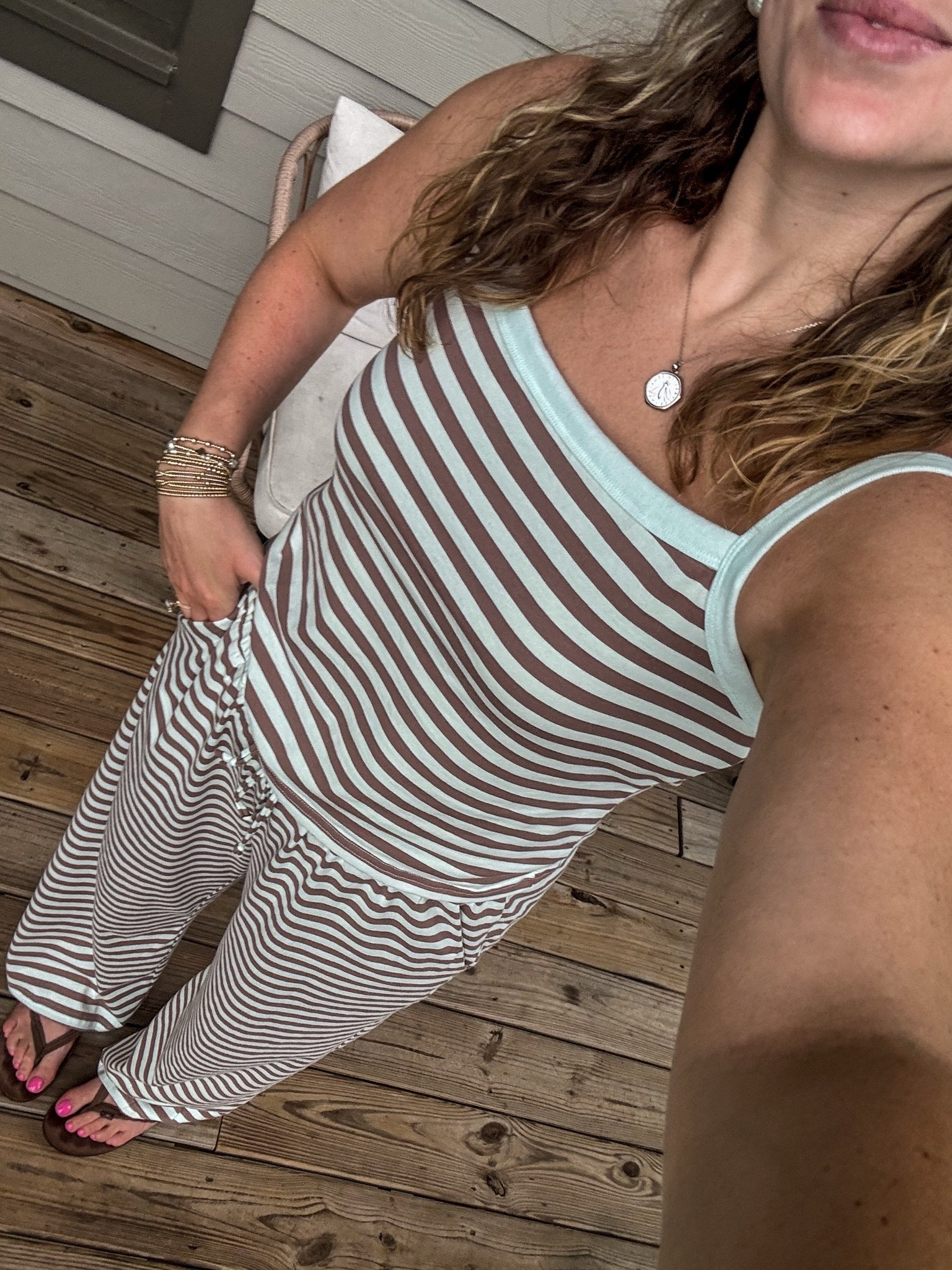 A comfy vacay outfit is my favorite thing 🤭


Wearing size large