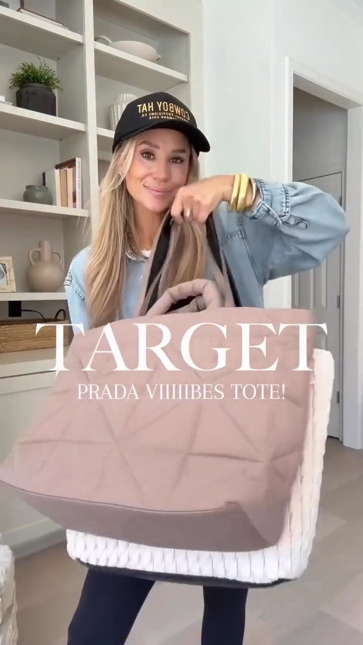 🤍 SCROLL TO SHOP 🤍

Prada inspired tote ON SALE for $21 vs $30. I love it bc it’s large enough to hold my laptop & has great compartments! Perfect everyday mom bag or travel bag
