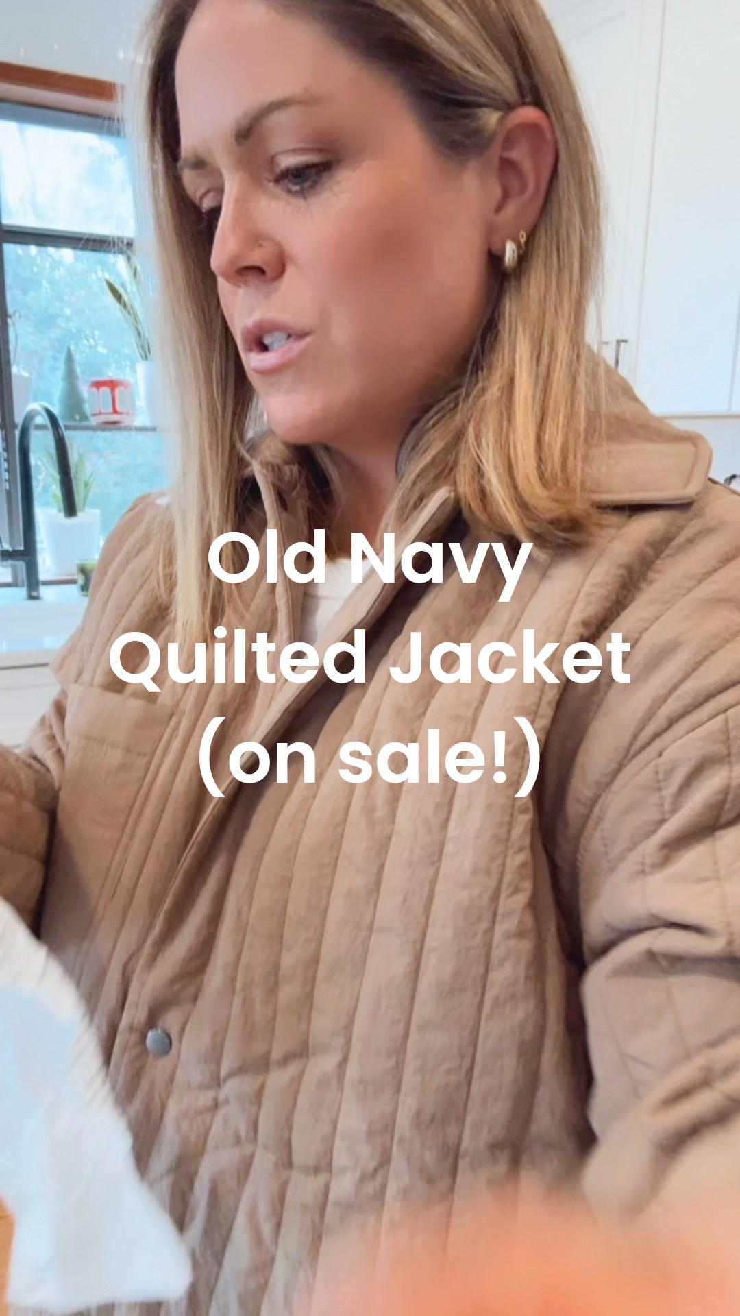 Old Navy Quilted Jacket on major sale! Wearing an XS.

#LTKFindsUnder50 #LTKHoliday #LTKSaleAlert