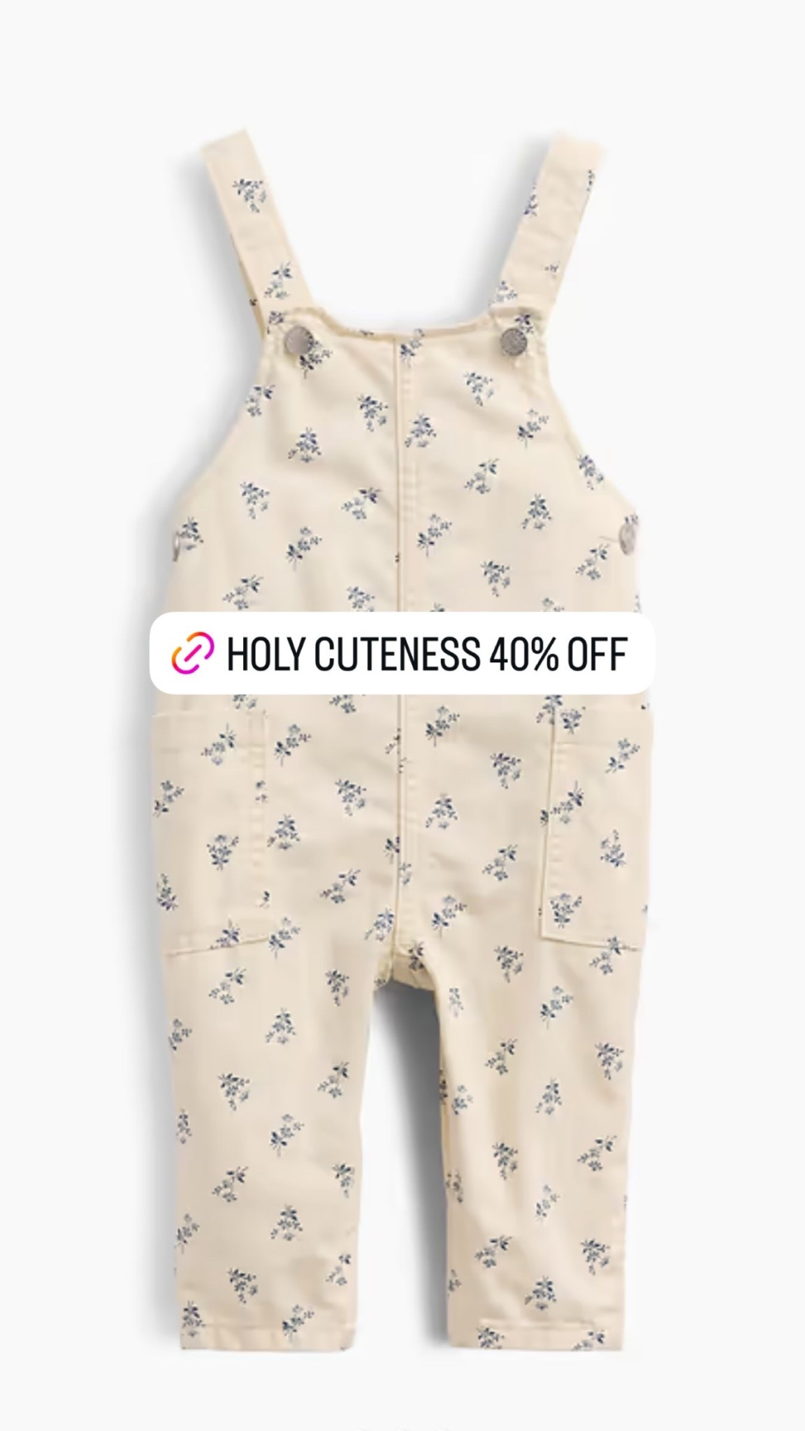 Holy cuteness!! Baby floral print overalls for 40% off at Gap! 😍

#LTKSaleAlert #LTKBaby #LTKootd