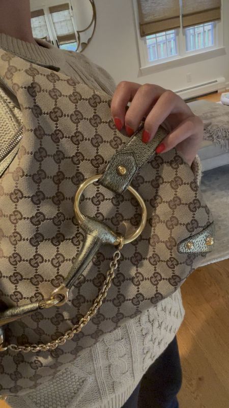 Where to find this fabulous gucci bag!!💕✨

#LTKU #LTKFind #LTKitbag