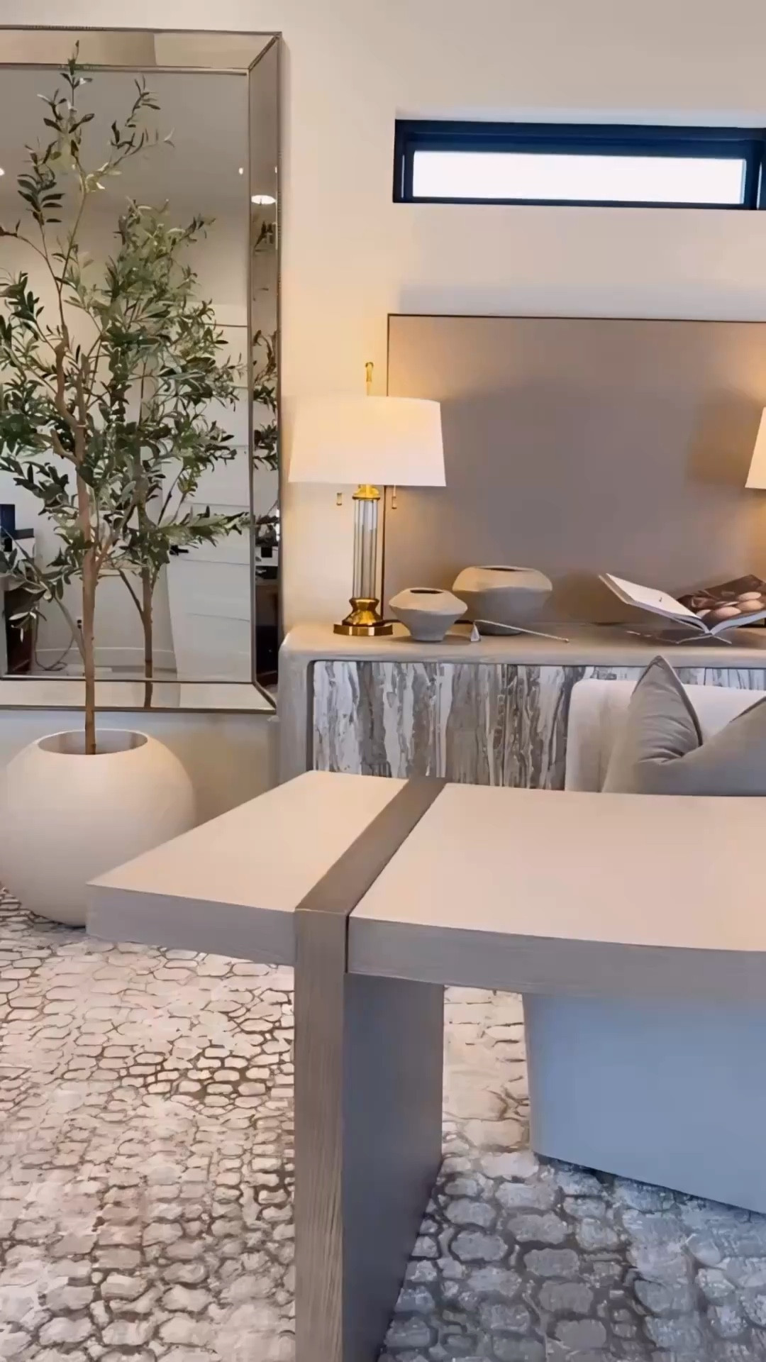 My office space has now became one of my favorites! I love the coziness and the mirrors help mw get a little more light in here 😉🥰

Home office makeover 
Home office decor 
Aesthetic cozy office decor 
Office decor finds 
Affordable amazon finds
Amazon Home Decor 
Wayfair Hutch 
Wayfair Entry Table 
RH Inspired Lamps  

 #LTKU #LTKHome #LTKSaleAlert