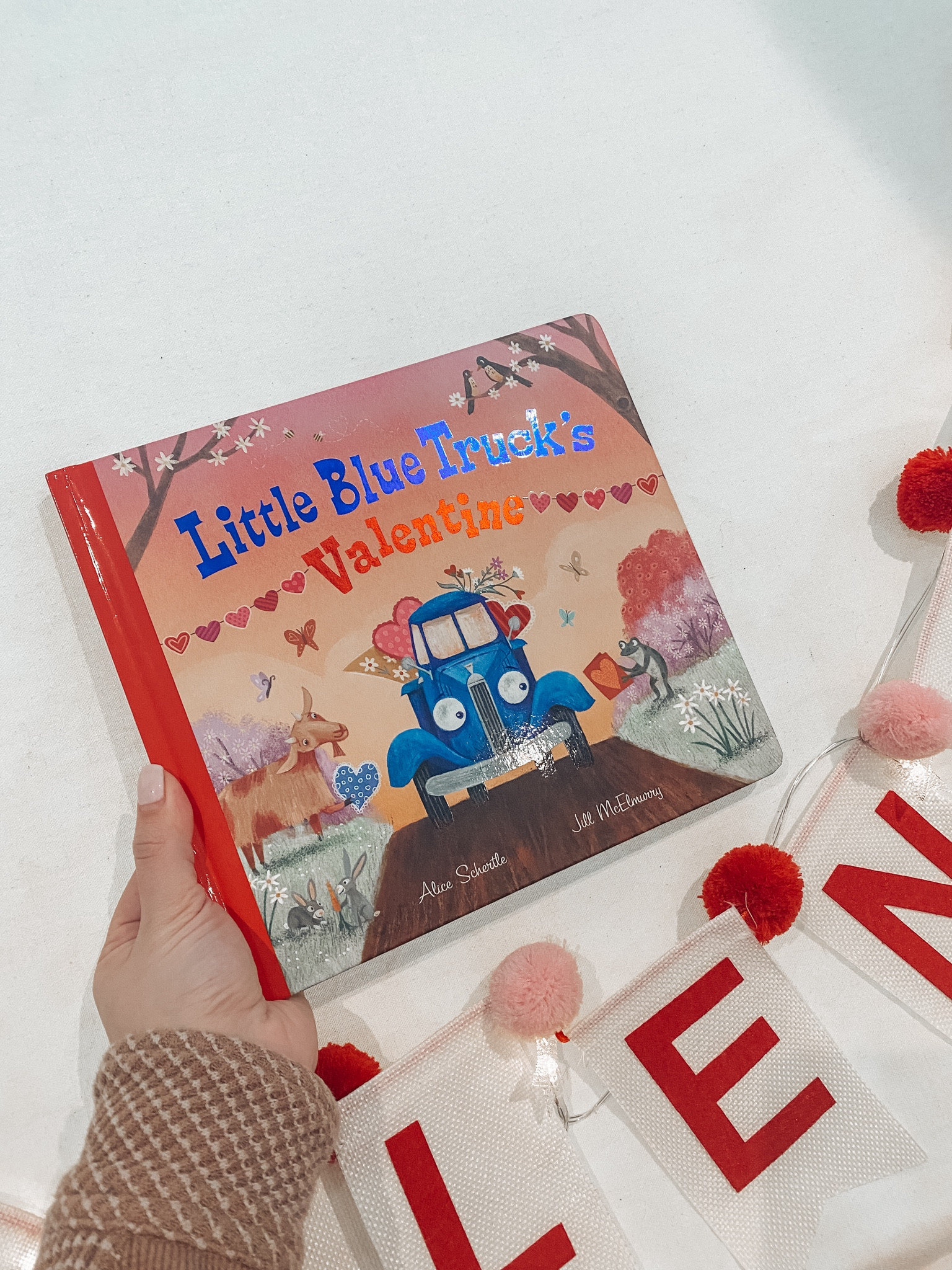 Valentine’s Day book for toddlers ❤️ 

#LTKkids #LTKMostLoved #LTKSeasonal