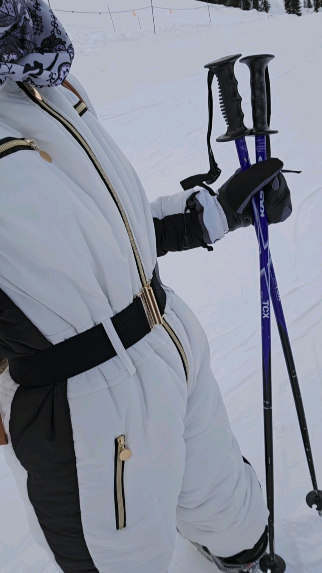 Such a cute ski suit! PLUS it's so warm!

#LTKSeasonal #LTKFindsUnder100 #LTKFitness