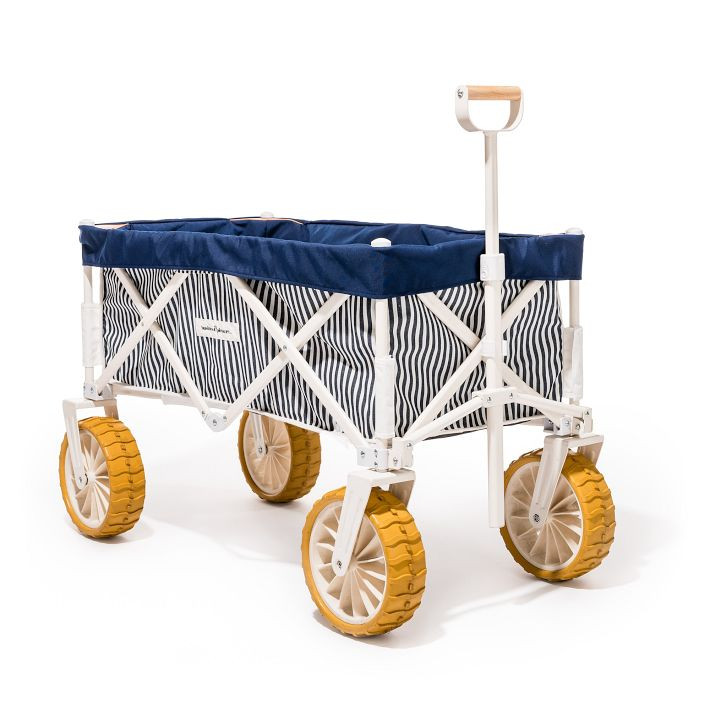 Business &amp; Pleasure Folding Beach Cart | Mark and Graham
