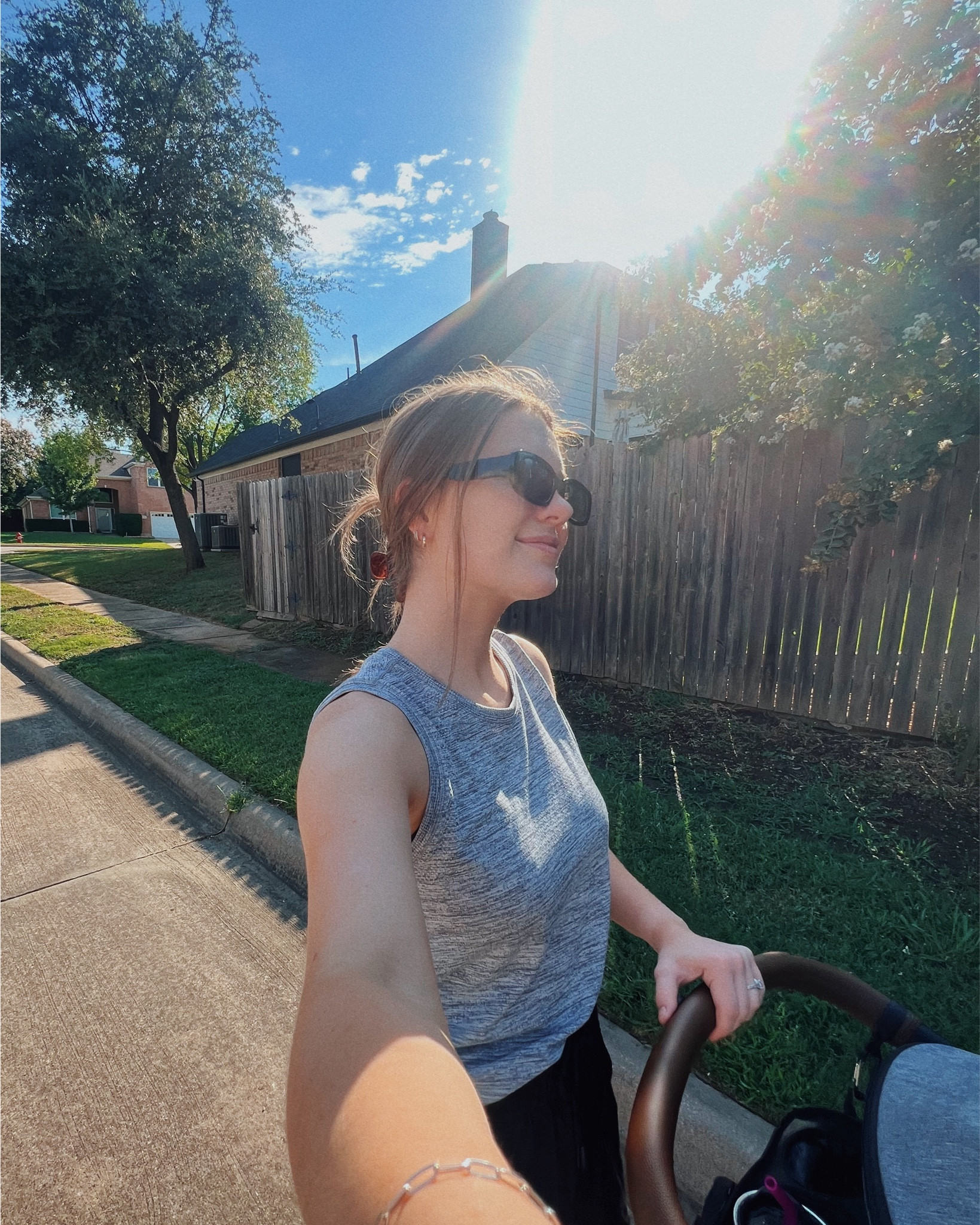 this mornings walk 🌞

walk, baby walk, mama, mom, athleta, old navy, graco, hoka, mom walk, hot mom walk

#LTKFitness #LTKBaby #LTKFamily