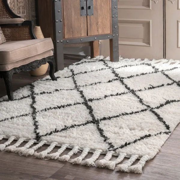 nuLOOM Hand-knotted Moroccan Trellis Natural Shag Wool Rug (8' x 10') | Bed Bath & Beyond