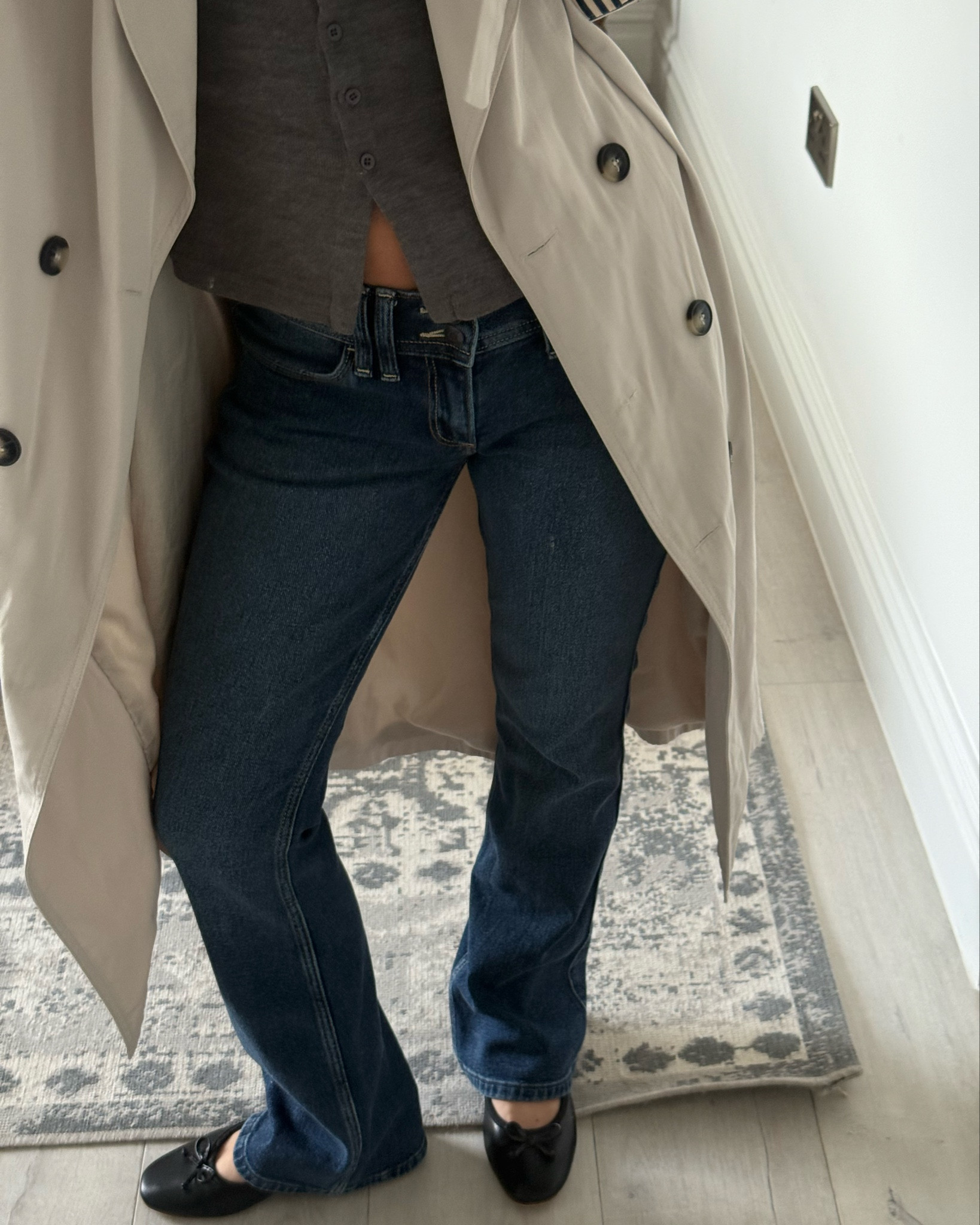 The best and comfiest bootleg jeans your ever buy! #hollister #bootlegjeans 

#LTKspring #LTKstyletip #LTKjeans