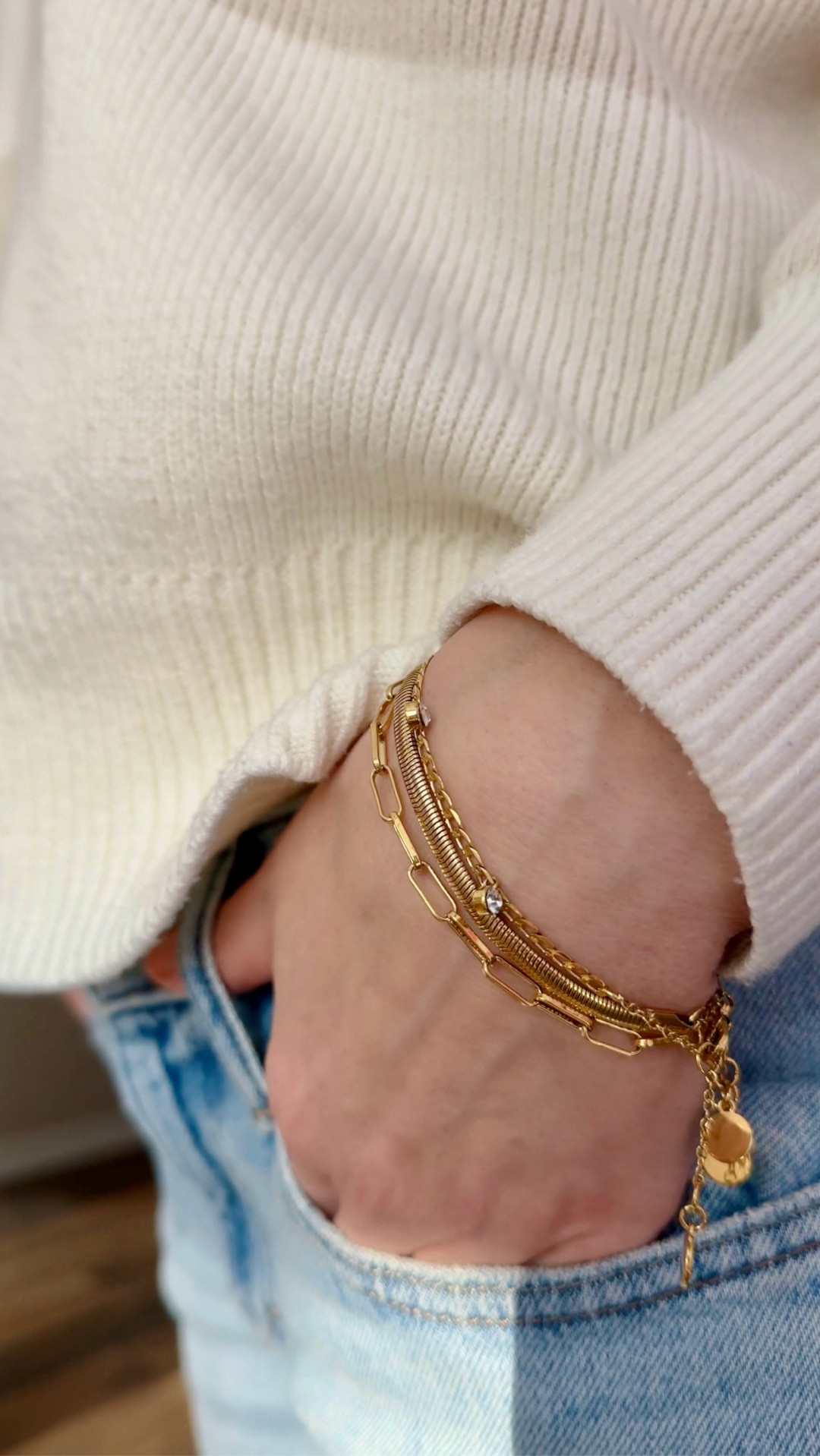 These are my go-to pieces for daily wear. Waterproof, lightweight, and perfect for layering with knits, denim, and basics.



#LTKmomlife #LTKTravel #LTKWorkwear