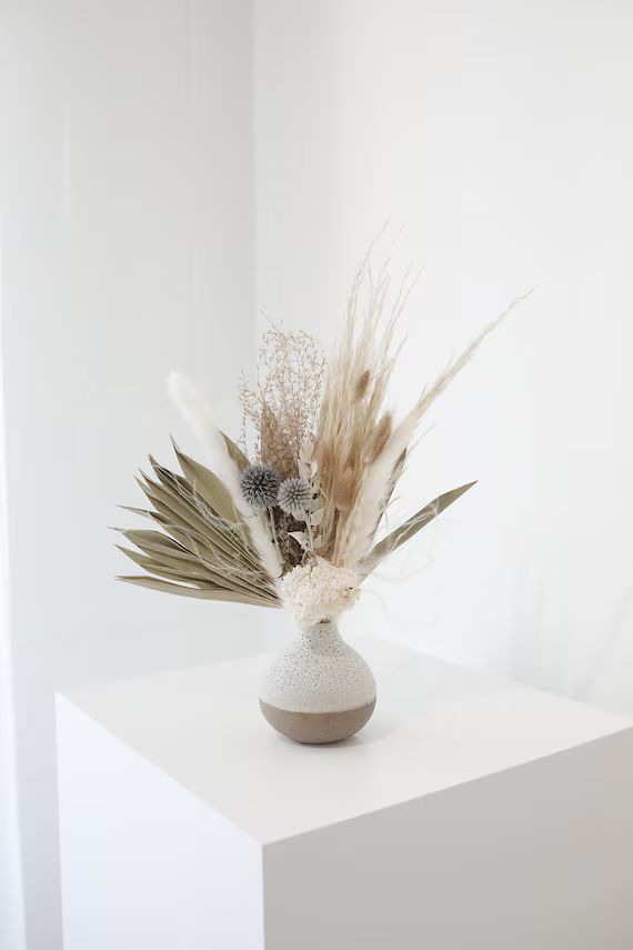 Pampas Grass and Sun Palm Dried Flower Bouquet | Etsy | Etsy (US)
