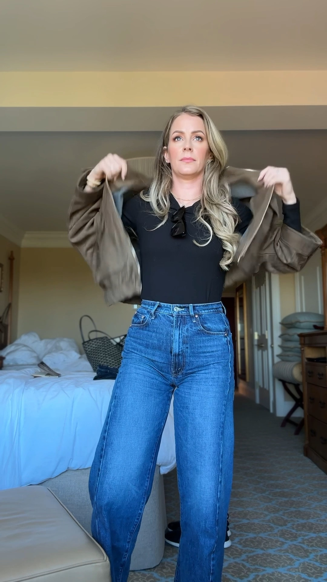 Travel outfit of the day, jacket is Zara!

#LTKTravel #LTKSeasonal #LTKStyleTip